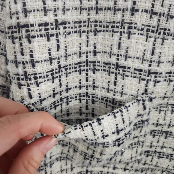 H&M mid length button up Boucle plaid coat regencycore sparkle woman medium - Picture 7 of 10